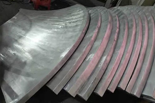 雙曲鋁單板